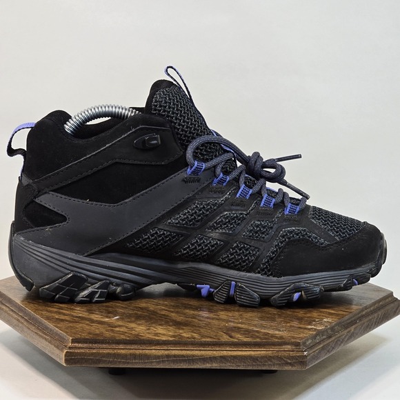 Merrell Hiking Shoes Womens Size 7 Black Vibram Gore-Tex Mid Trail Boots J77518 - Picture 7 of 10